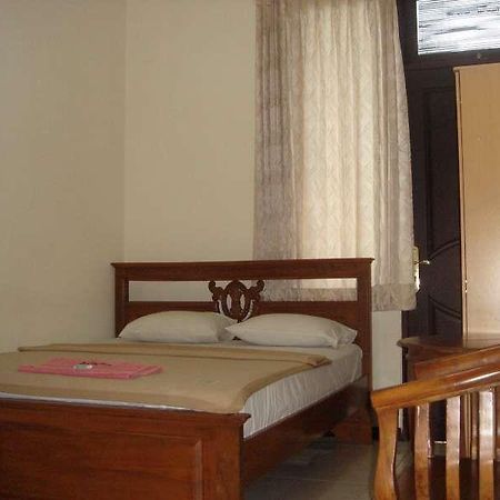 Hotel Paprica 1 Surabaja Zewnętrze zdjęcie